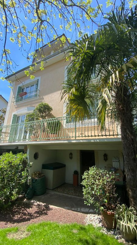 4 bedrooms House in Saint-Gratien, France No. 176372