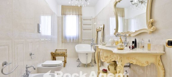 2 bedrooms Apartment in Sant'Antimo, Italy No. 93058 13