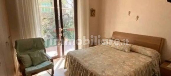 Квартира с 2 спальнями в Варацце, Италия № 218996 5