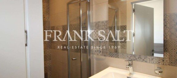 4 bedrooms House in Qala, Malta No. 5924 10