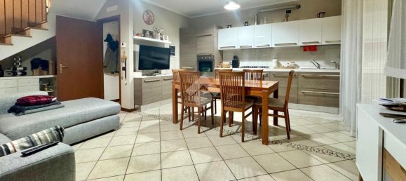 4 rooms House in Casaletto Vaprio, Italy No. 30869 12