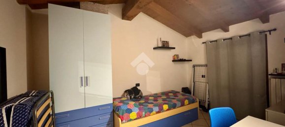 4 rooms House in Casaletto Vaprio, Italy No. 30869 3