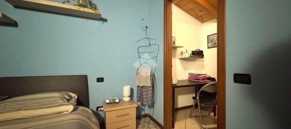 4 rooms House in Casaletto Vaprio, Italy No. 30869 18