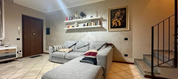 4 rooms House in Casaletto Vaprio, Italy No. 30869 9