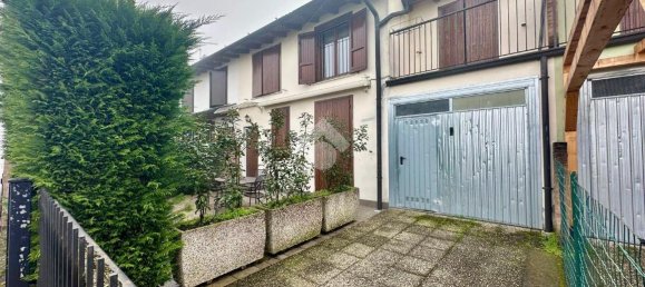 4 rooms House in Casaletto Vaprio, Italy No. 30869 6