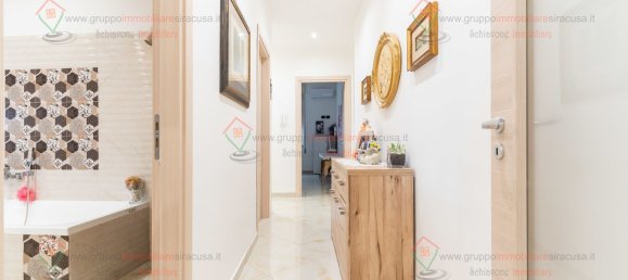 Apartamento de 4 habitaciónes en Syracuse, Italy No. 278420 11