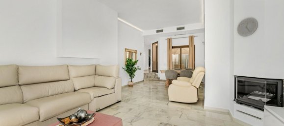 4 bedrooms Apartment in Marbella, Spain No. 67406 6