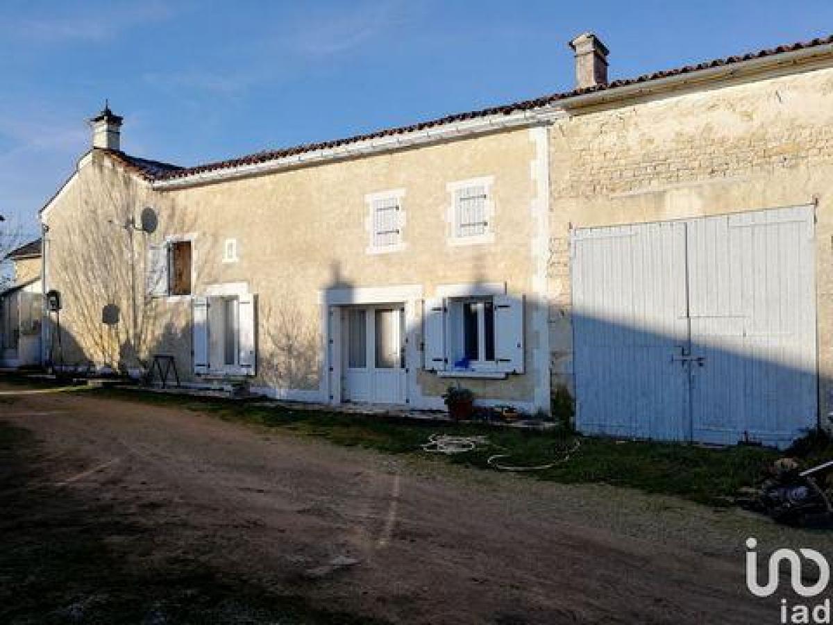 3 chambres Maison à Aulnay, France No. 28231