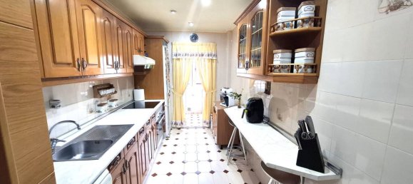 Квартира с 4 спальнями в Фуэнлабрада, Испания № 136581 8