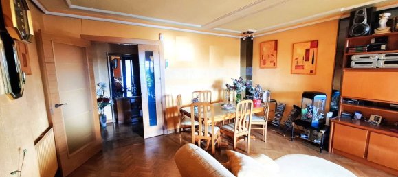 Квартира с 4 спальнями в Фуэнлабрада, Испания № 136581 3