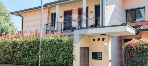 Apartamento T2 em Adro, Italy N.º 352708 3