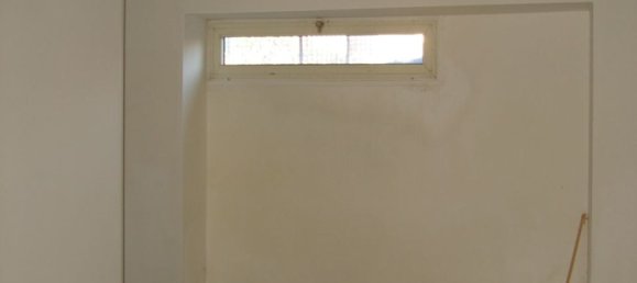 53m² Commercial property in Civitavecchia, Italy No. 327637 8