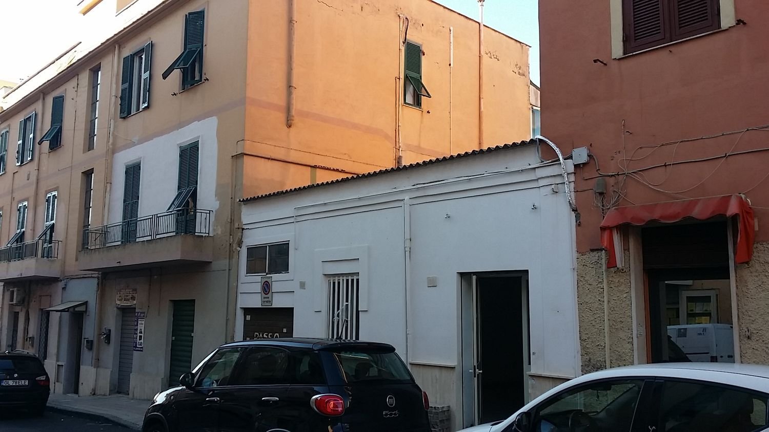 53m² Commercial property in Civitavecchia, Italy No. 327637