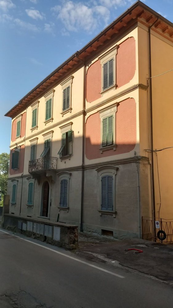 5-Zimmer Wohnung in Castiglion Fiorentino, Italy, Nr. 73668