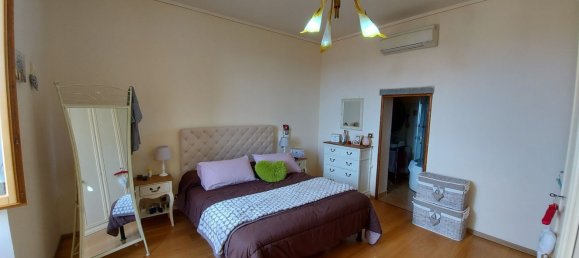 5-Zimmer Wohnung in Castiglion Fiorentino, Italy, Nr. 73668 2