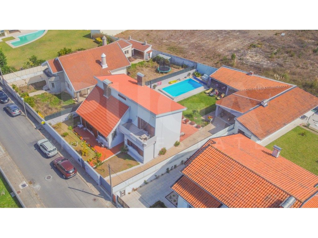 5 bedrooms House in Esmoriz, Portugal No. 348566