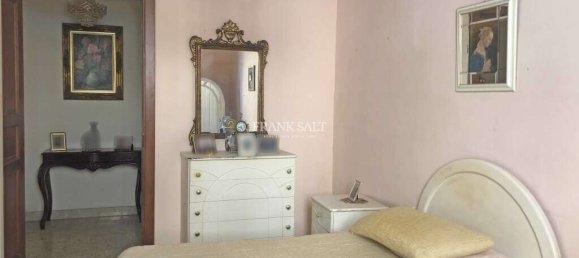 Мезонет с 2 спальнями в Фгура, Мальта № 8100 28