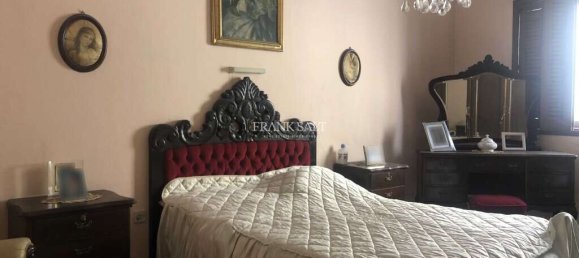 Мезонет с 2 спальнями в Фгура, Мальта № 8100 11