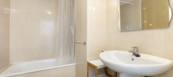 2 غرف نوم بانتهاوس في Marbella, Spain رقم 148782 3