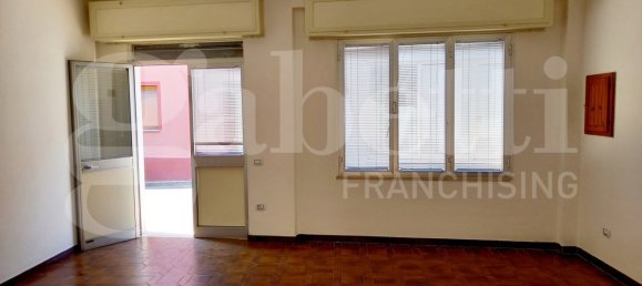 Escritório de 1 divisão em Capoterra, Italy N.º 143383 4