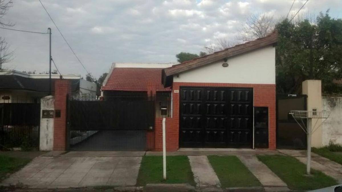 3 Schlafzimmer Haus in Ituzaingo, Argentina, Nr. 3428