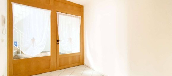 2 bedrooms Apartment in Weimar, Germany No. 64732 4