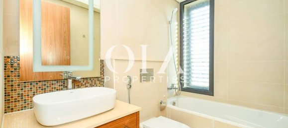 4 bedrooms Villa in Yas Island, UAE No. 17386 22