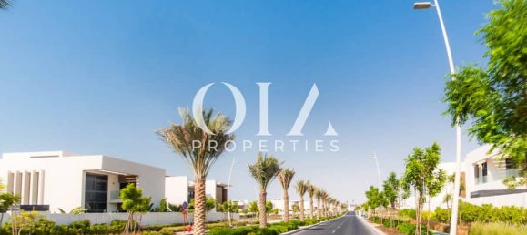 4 bedrooms Villa in Yas Island, UAE No. 17386 3