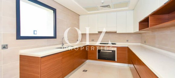 4 bedrooms Villa in Yas Island, UAE No. 17386 10