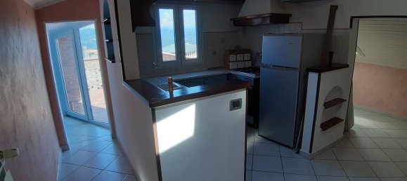 4-salle Penthouse à Vezzano Ligure, Italy No. 220303 3