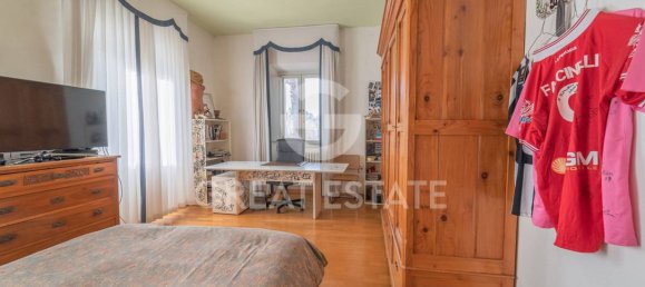 Villa de 11 dormitorios en Collazzone, Italy No. 230420 41