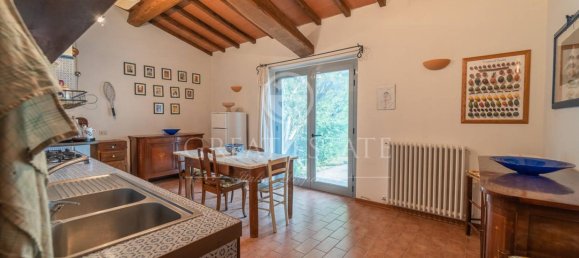 Villa de 11 dormitorios en Collazzone, Italy No. 230420 27