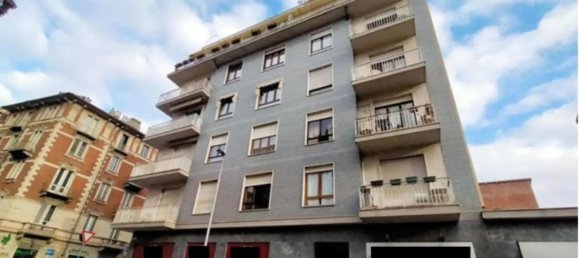 5 chambres Appartement à Turin, Italy No. 336837 2