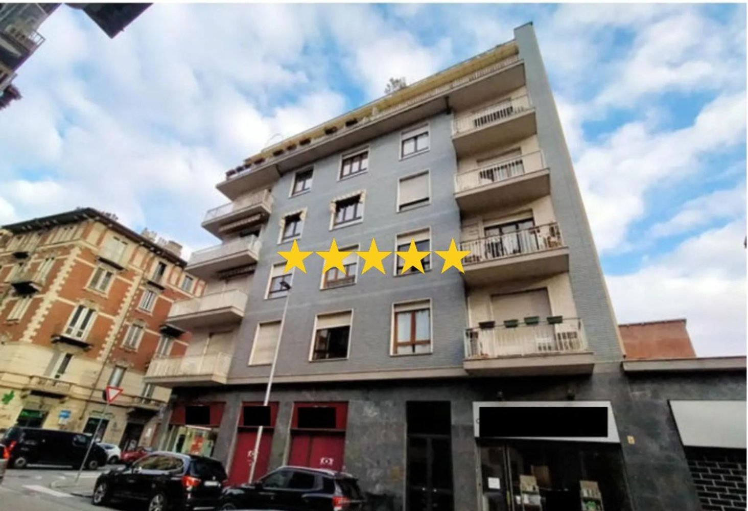 5 chambres Appartement à Turin, Italy No. 336837