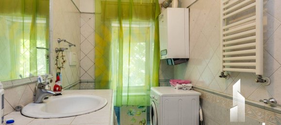 3 rooms Apartment in Rome, Italy No. 297257 18