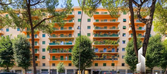 3 rooms Apartment in Rome, Italy No. 297257 5