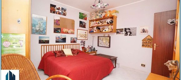 4 bedrooms Apartment in Messina, Italy No. 318462 14
