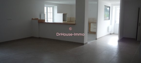 4 Schlafzimmer Haus in Rille, France, Nr. 48207 21
