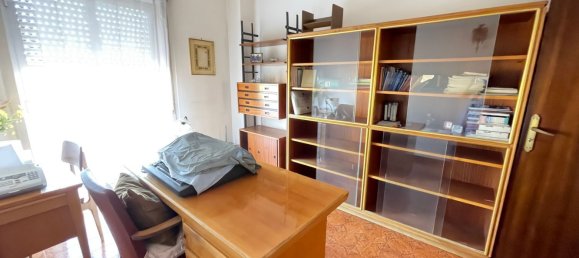 7 غرف نوم شقة في Caltanissetta, Italy رقم 316642 7