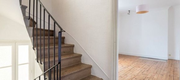 Таунхаус с 5 спальнями в Сера, Франция № 204977 14