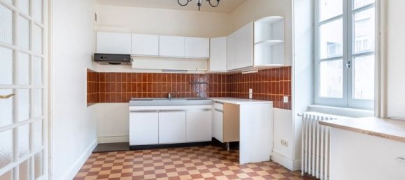 Таунхаус с 5 спальнями в Сера, Франция № 204977 6