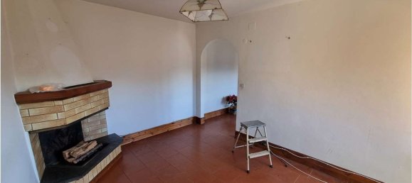 9-Zimmer Wohnung in Pieve Fosciana, Italy, Nr. 112308 8