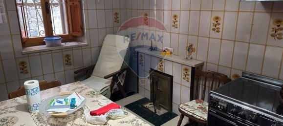 4 bedrooms Apartment in Sonnino, Italy No. 323982 9