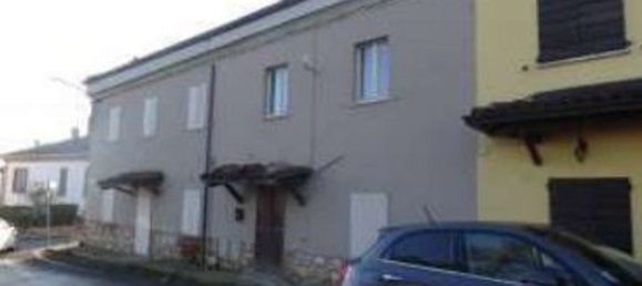 7 rooms Apartment in Gazzola, Italy No. 95632 6