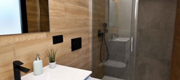 3 bedrooms Townhouse in Filipinas, Spain No. 13526 13