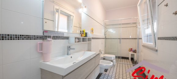 5 rooms Villa in Novara, Italy No. 207031 56