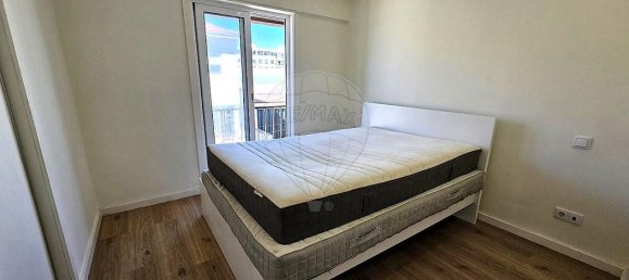 3 bedrooms Apartment in Vila Nova de Gaia, Portugal No. 41468 9