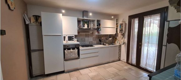 6-salle Villa à Rubiera, Italy No. 94438 19