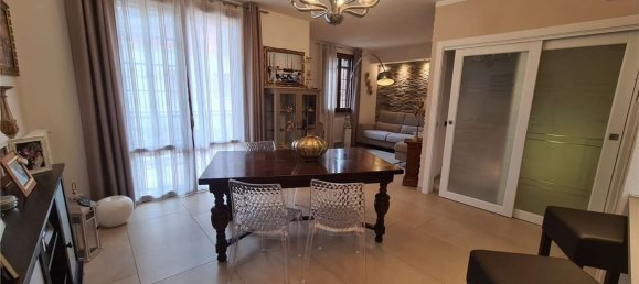 6-salle Villa à Rubiera, Italy No. 94438 5