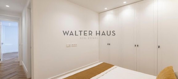 Apartamento de 3 dormitorios en Madrid, Spain No. 181005 21